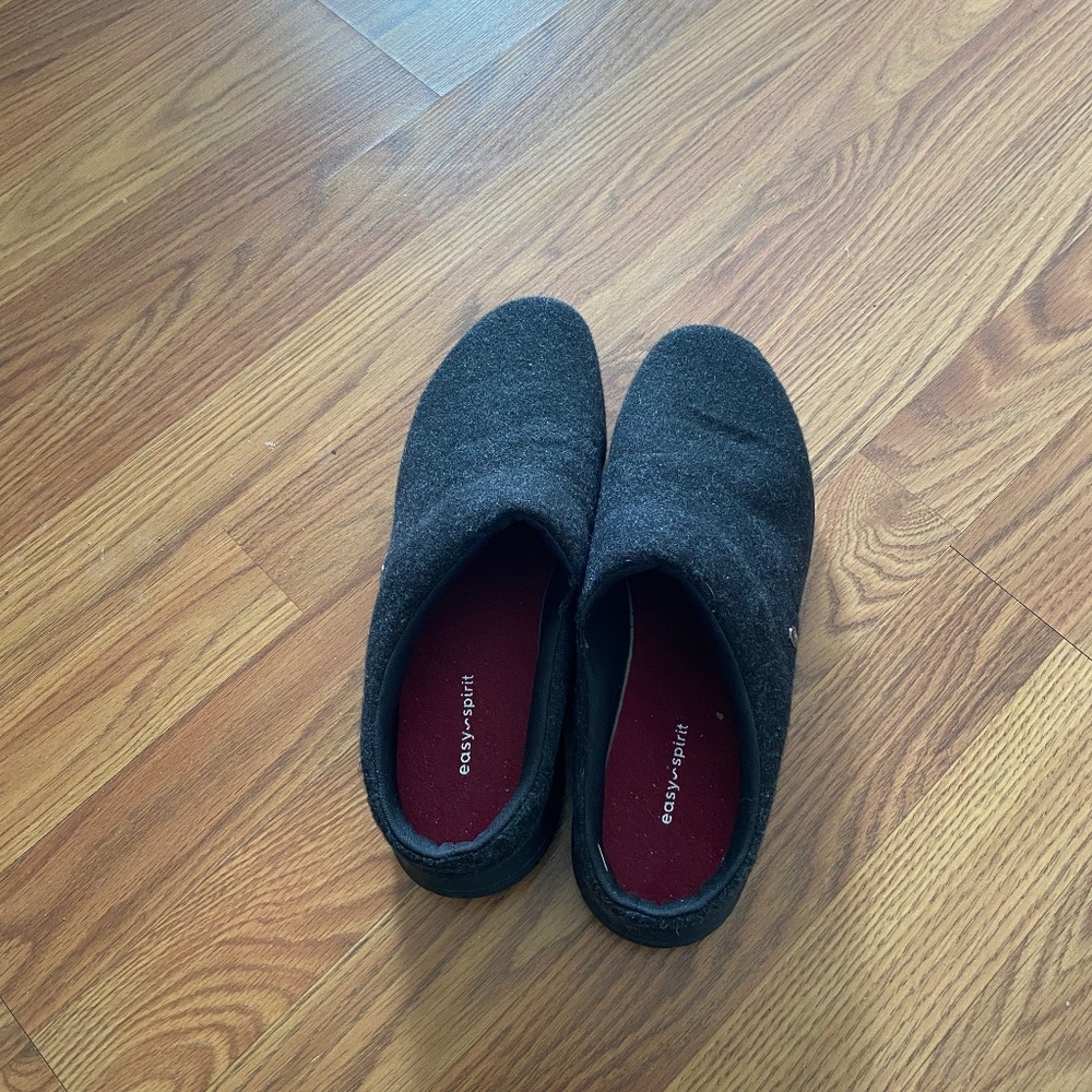 Women’s Mules